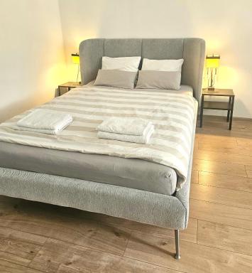 Rynek Staromiejski Apartment - Hizvo