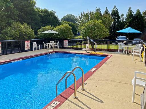 Comfort Suites Salisbury I-85 - Housity