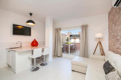 BARCELONA PENTHOUSE Private Terrace Sustainable Stay Keyless Access - Housity