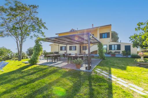 Agriturismo Podere La Maestà - Housity