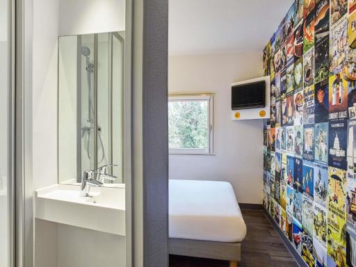 hotelF1 Saint Malo - Housity
