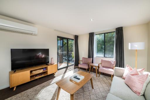 Griffin 180 Kingston ACT - Housity