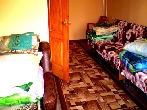 Небольшая СТУДИЯ, проспект ЦЕНТРАЛЬНЫЙ 124А, 2 дивана, 2 кресла 3 этаж 9 этажного дома Wi-Fi - Housity