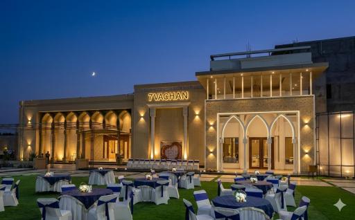 7 VACHAN LAWNS AND BANQUET - Housity