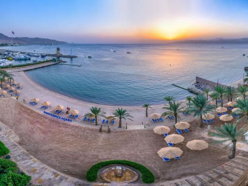 Mövenpick Resort & Residences Aqaba - Housity