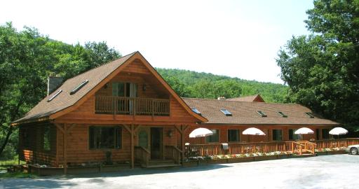 Xenia Lodge - Housity