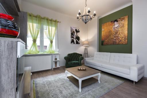 Vintage Apartment in the Heart of Plaka - Housity