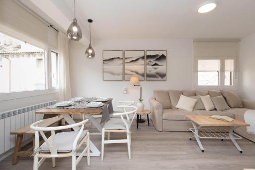 Sky Biescas II by BeValle - Housity