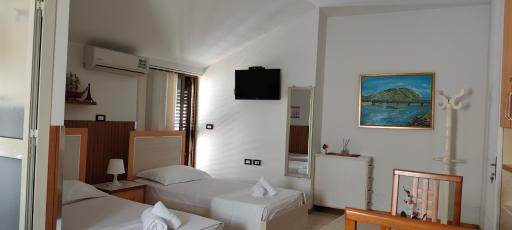 Lille France Apartments - Housity