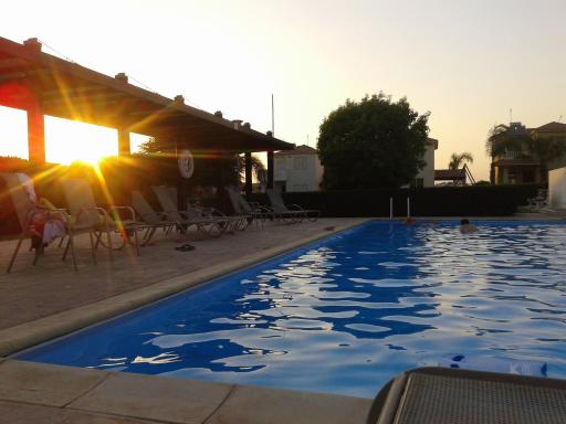Sunset Garden Villa - Housity