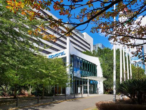 Novotel London West - Housity