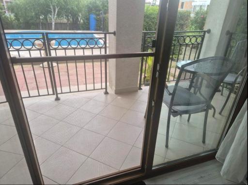 Brilliant Aparthotel - Housity