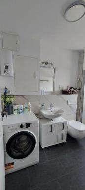 Messe Apartment BIN - Housity
