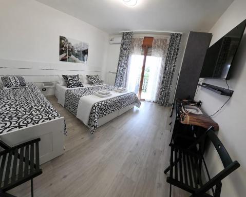 Appartamento Sanzio, centro Monfalcone - Housity