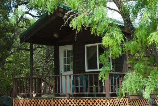 Medina Lake Camping Resort Cabin 7 - Housity