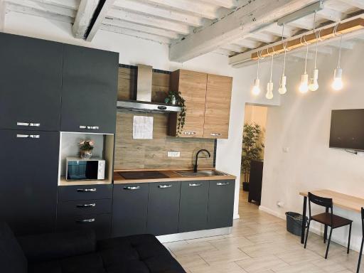 new apartment 2 minute from the port - Housity