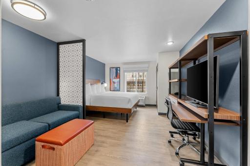 Everhome Suites Somerset - South Brunswick by Choice Hotels - Housity