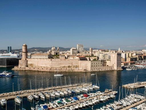 Sofitel Marseille Vieux-Port - Housity