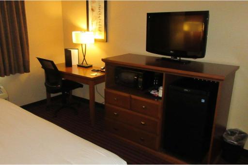 Quality Inn & Suites Stillwater - Housity