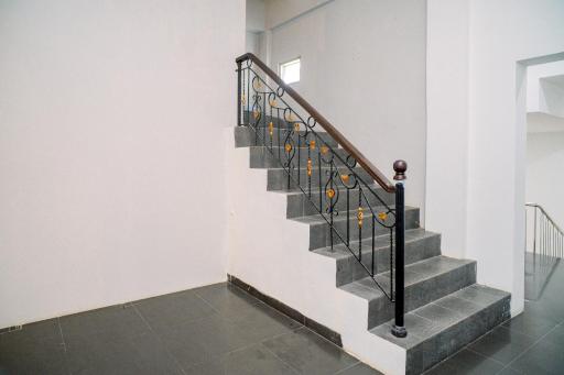 SANS Hotel Bobo Home Jambi - Housity