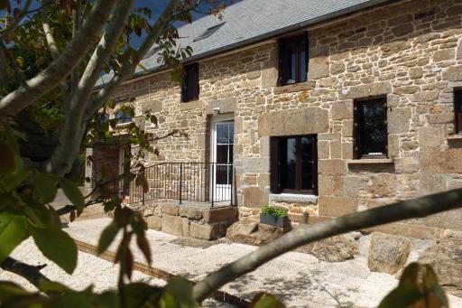 Gîte de charme de la guinchère près du MontSaintMi - Housity