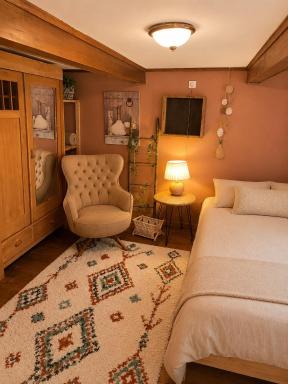 Cozy Room in an old Farmhouse near Vaduz - Housity