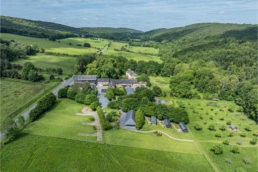 Gîte de la Cour - Housity
