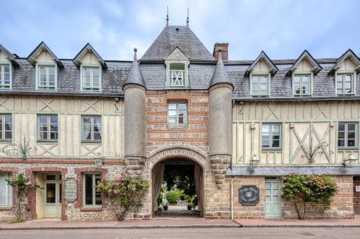 Relais Hôtelier Douce France - Housity