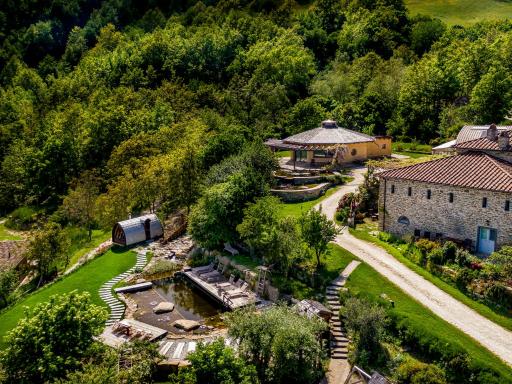 Agriturismo Biologico Autosufficienza - Housity