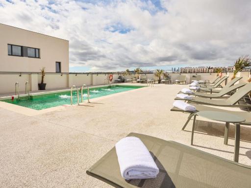 Ibis Styles Madrid Airport Valdebebas - Housity
