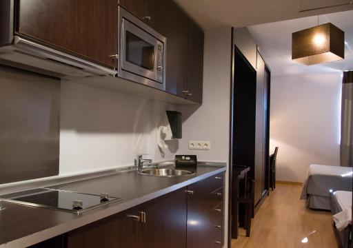 Zenit Hall 88 Studios - Housity