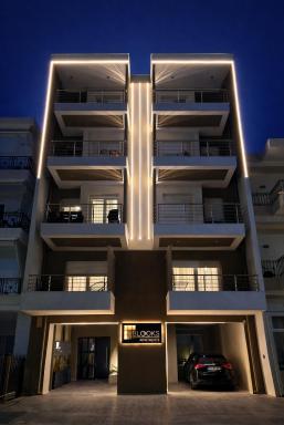 8 Blocks Apartments 4B - Housity