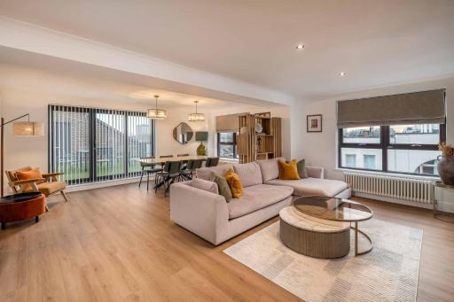Monarch House - Serviced Apartments - Kensington - Housity