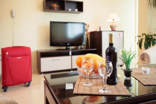 Bright House - Housity