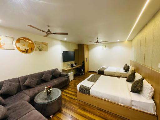 Hotel JK palace - Housity