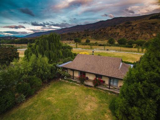 Cardrona Cottage - Housity