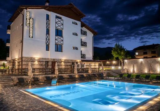 Family hotel Andreev - Housity