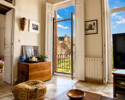 Apartamentos Turísticos Teatro Romano by CartagenaSpain - Housity