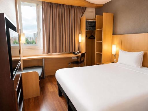 ibis Paris Porte d'Italie - Housity