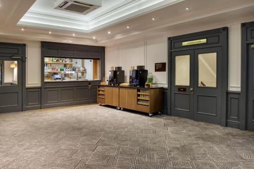 DoubleTree by Hilton Southampton - Housity