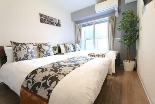 Elizabeth Garden Shinsaibashi - Housity