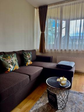 Madzharovi Apartments - Housity