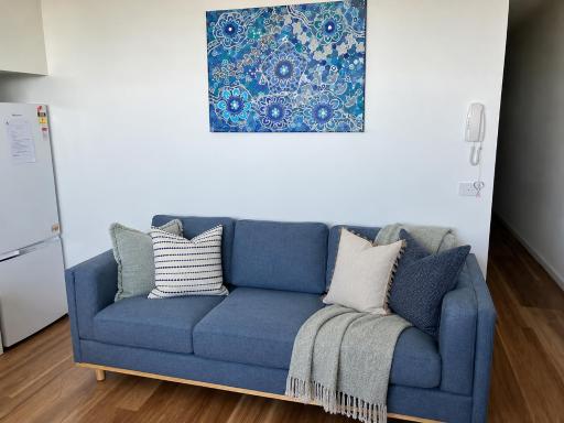Travel Proud Essendon North Sanctuary by Ready Set Stay - Housity