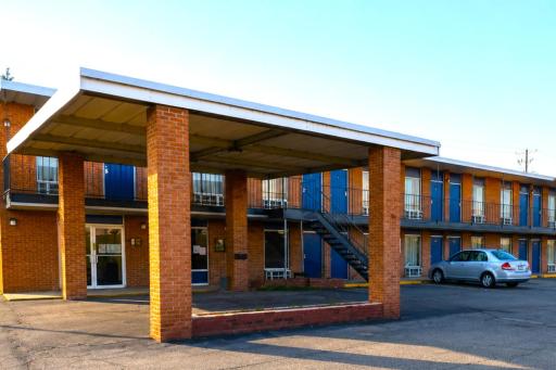 Express Inn New Albany I 22 - Housity