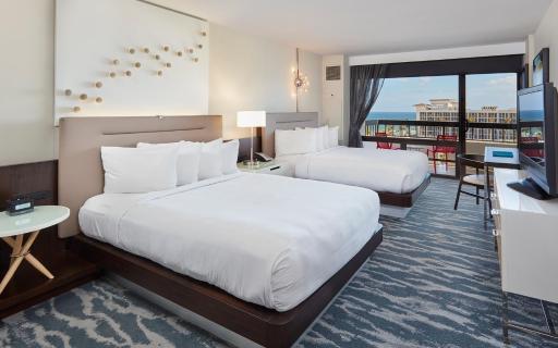 Waterstone Resort & Marina Boca Raton, Curio Collection by Hilton - Housity