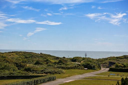 Les Terrasses du Phare, vue mer et accès direct plage, garage, accès PMR - Housity