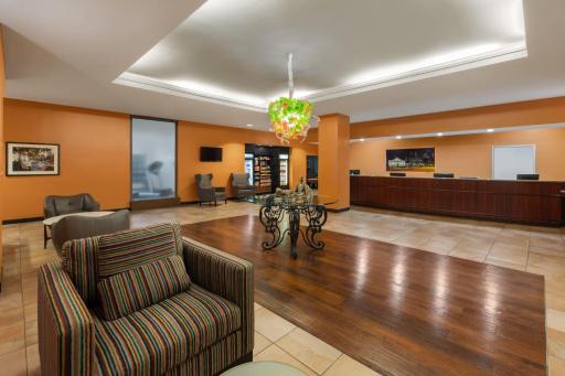 La Quinta by Wyndham San Antonio Medical Ctr. NW - Housity