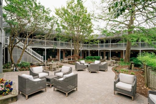 The Bellmoor Inn and Spa - Housity