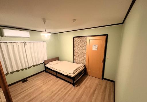 FRASIS-Private 2F Guest House- - Housity