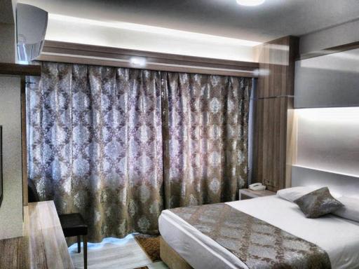 Napa Hotel - Housity